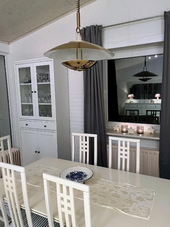 Wunderschoenes Ferienhaus In Strandnaehe เรตรองเชอเมนต์ ภายนอก รูปภาพ
